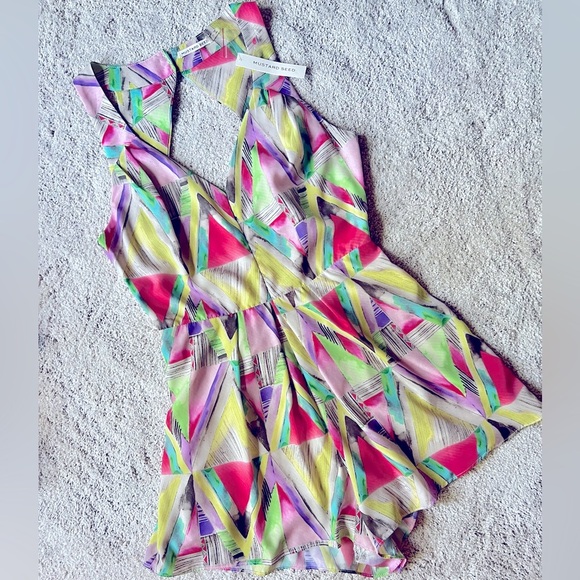 ⭐️BOGO FREE⭐️ MUSTARD SEED Colorful Open-back  Geometric Print Romper NWT - Picture 7 of 14